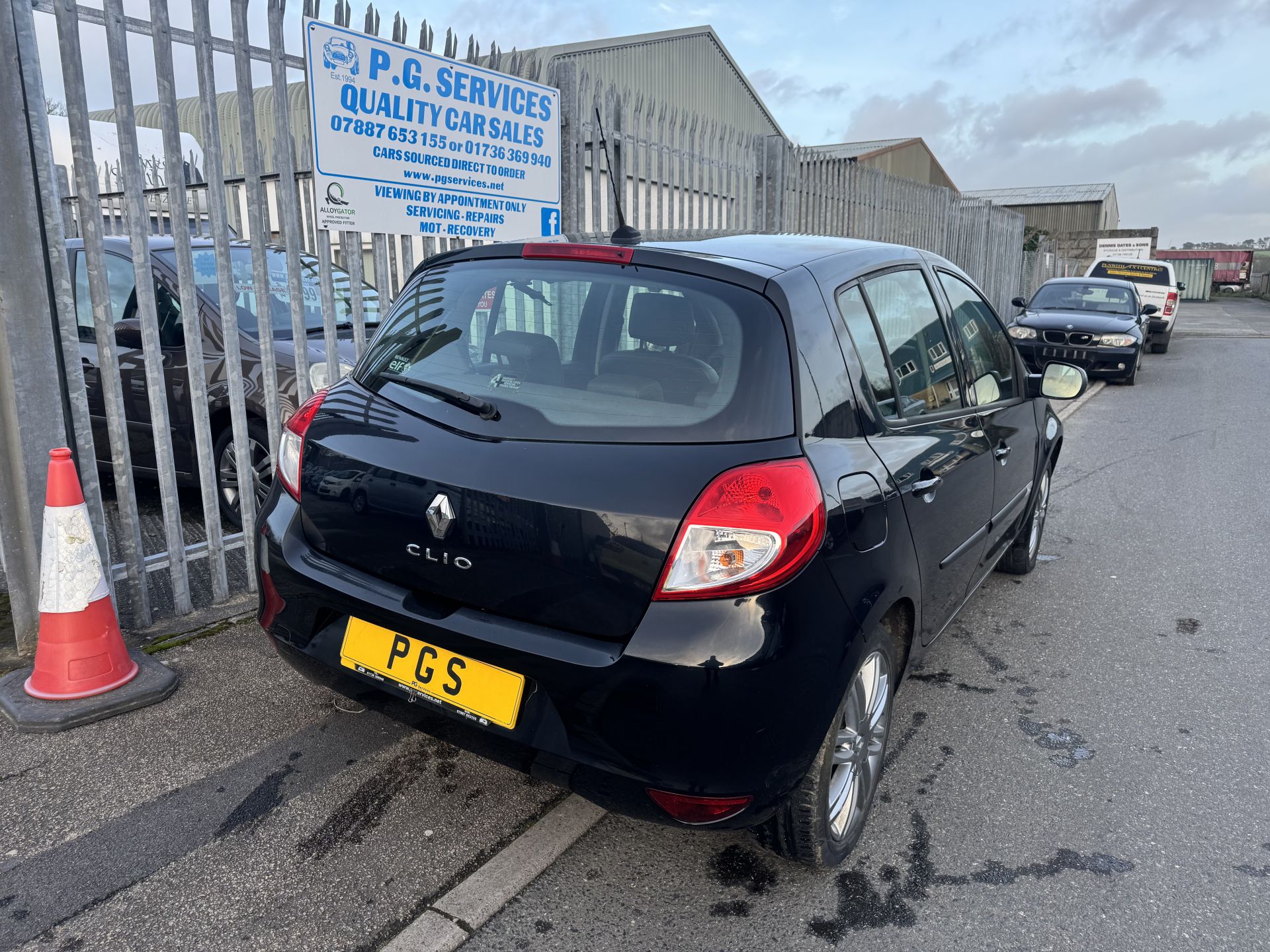 Vehicle image