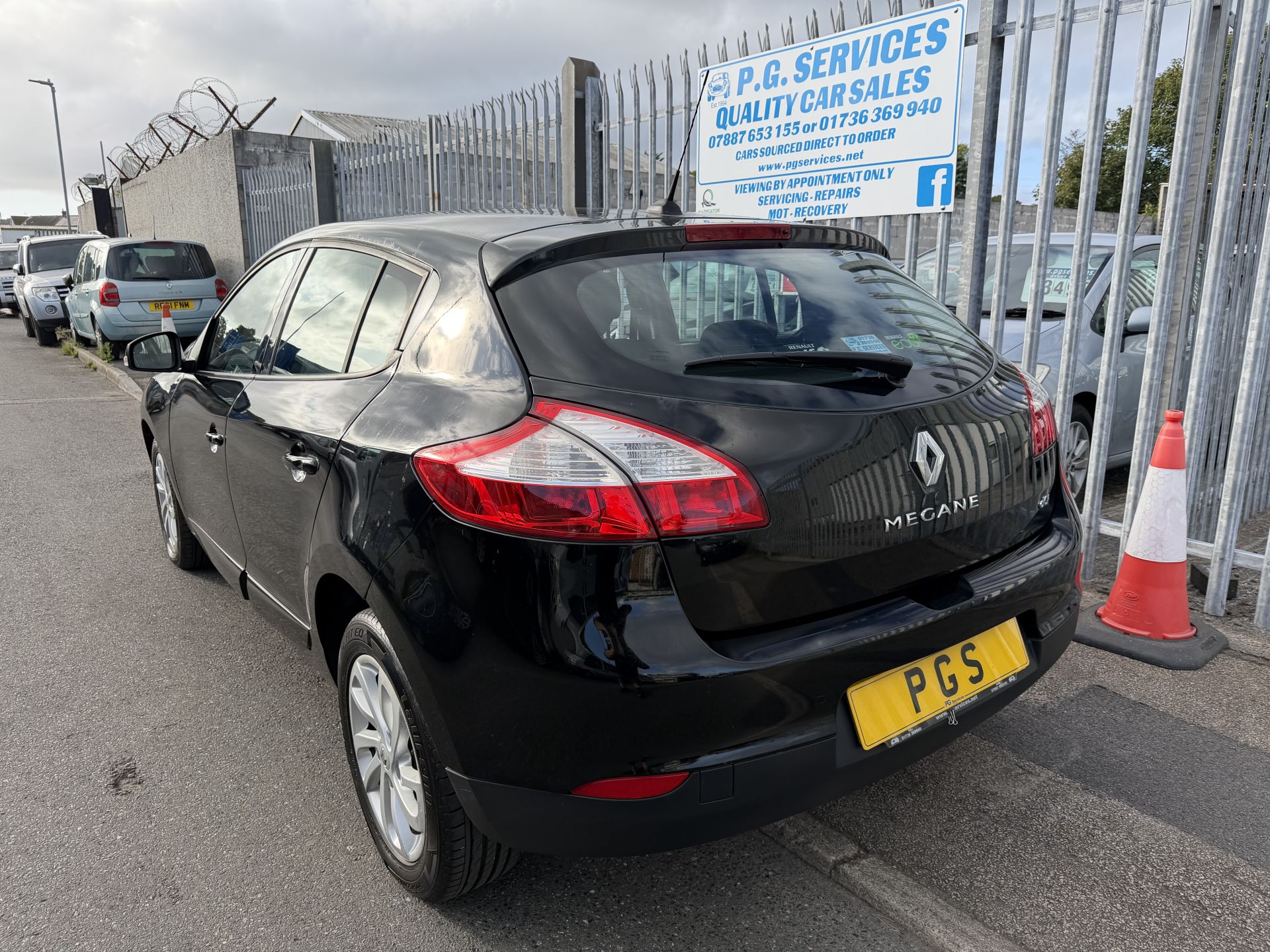 Vehicle image