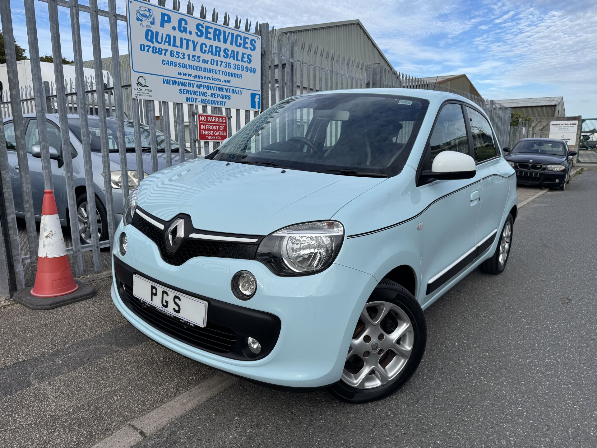 Vehicle image