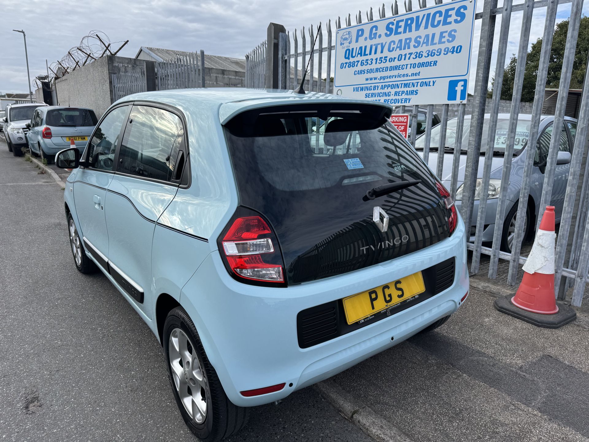 Vehicle image