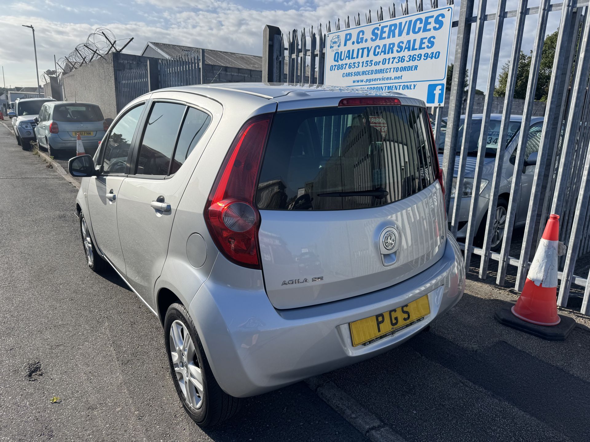 Vehicle image